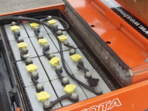 TOYOTA FBESF12 Batteries